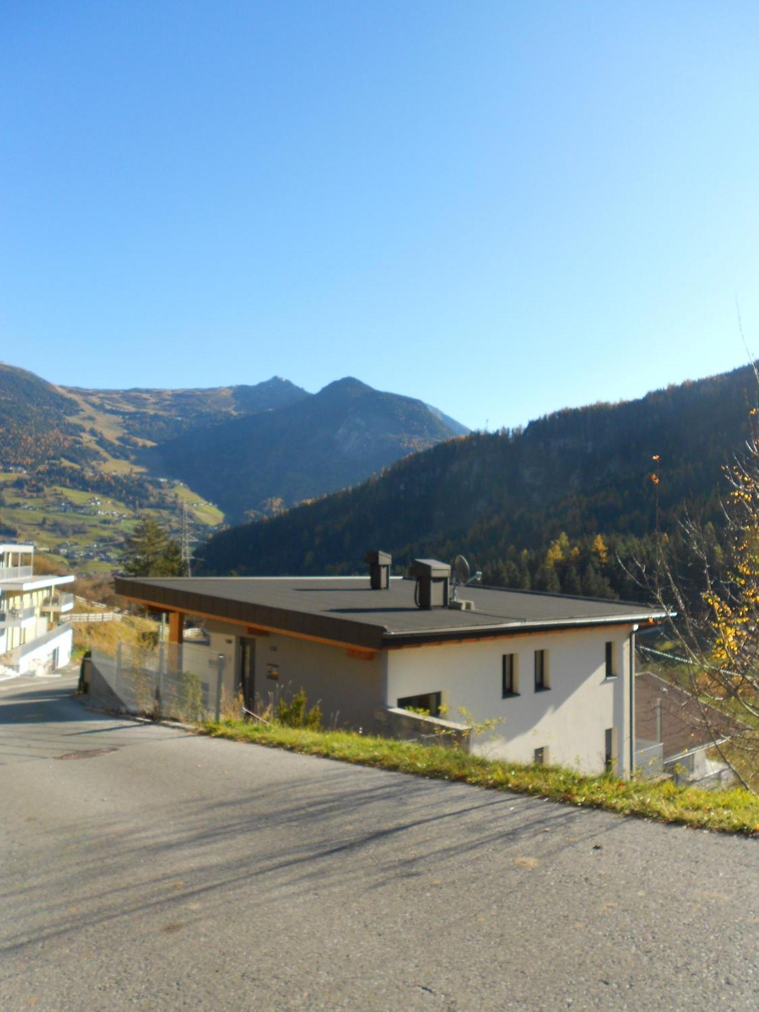 Apartment Skyline Wenns Quarto foto